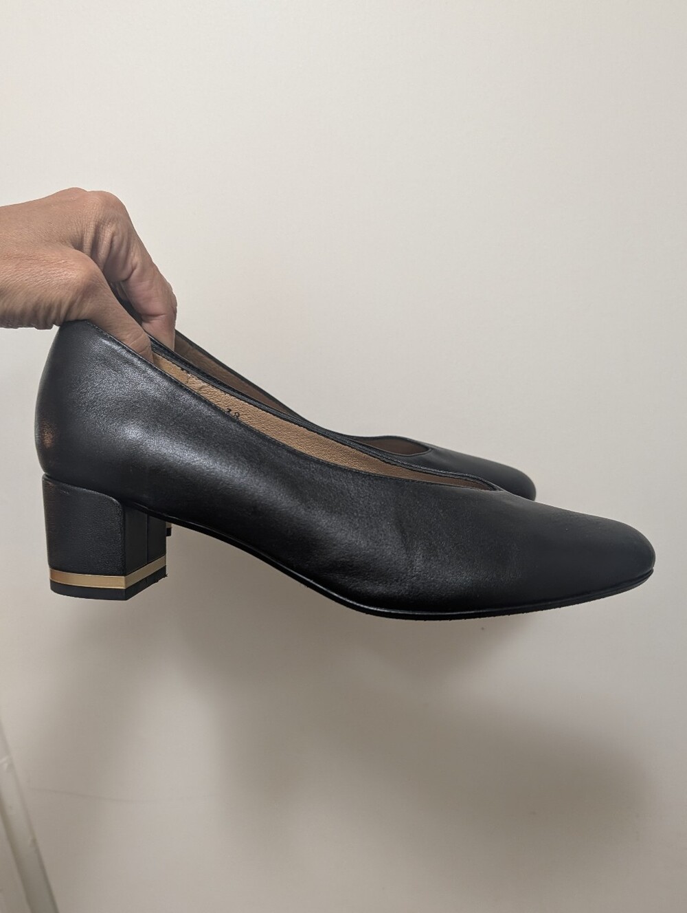 Piesanto Black Leather Pump Block Heel Comfort Dress Shoe Size 38